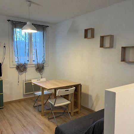Appartement Moderne & Chaleureux Gréoux-les-Bains Exterior foto